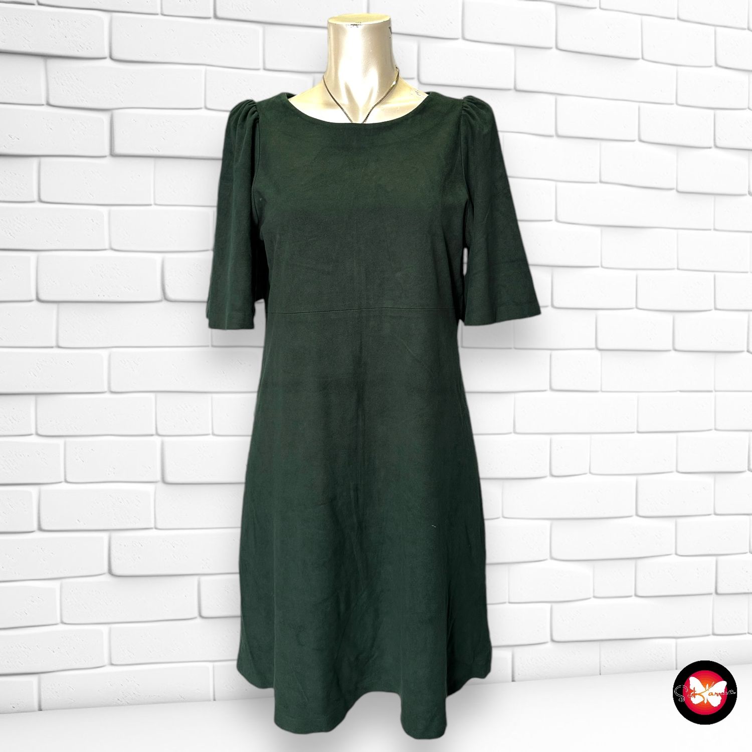 Vestido de terciopelo con mangas abullonadas MANGO Talla S