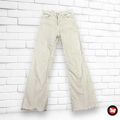 Pantalón vaquero STRADIVARIUS Talla 34