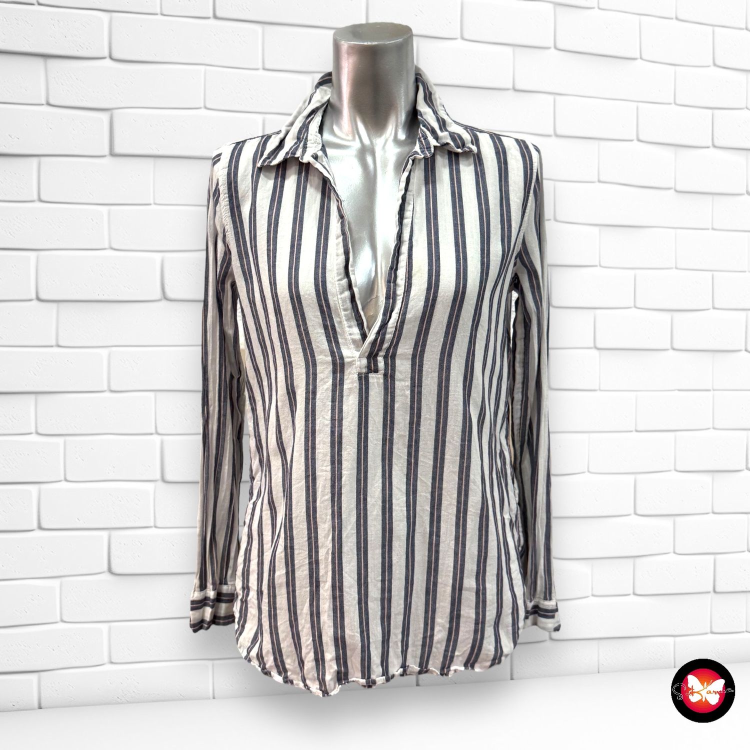 Blusa de manga larga DIVIDED Talla 32