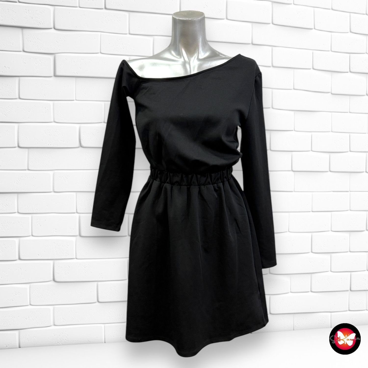 Vestido formal escote irregular DIVIDED Talla S