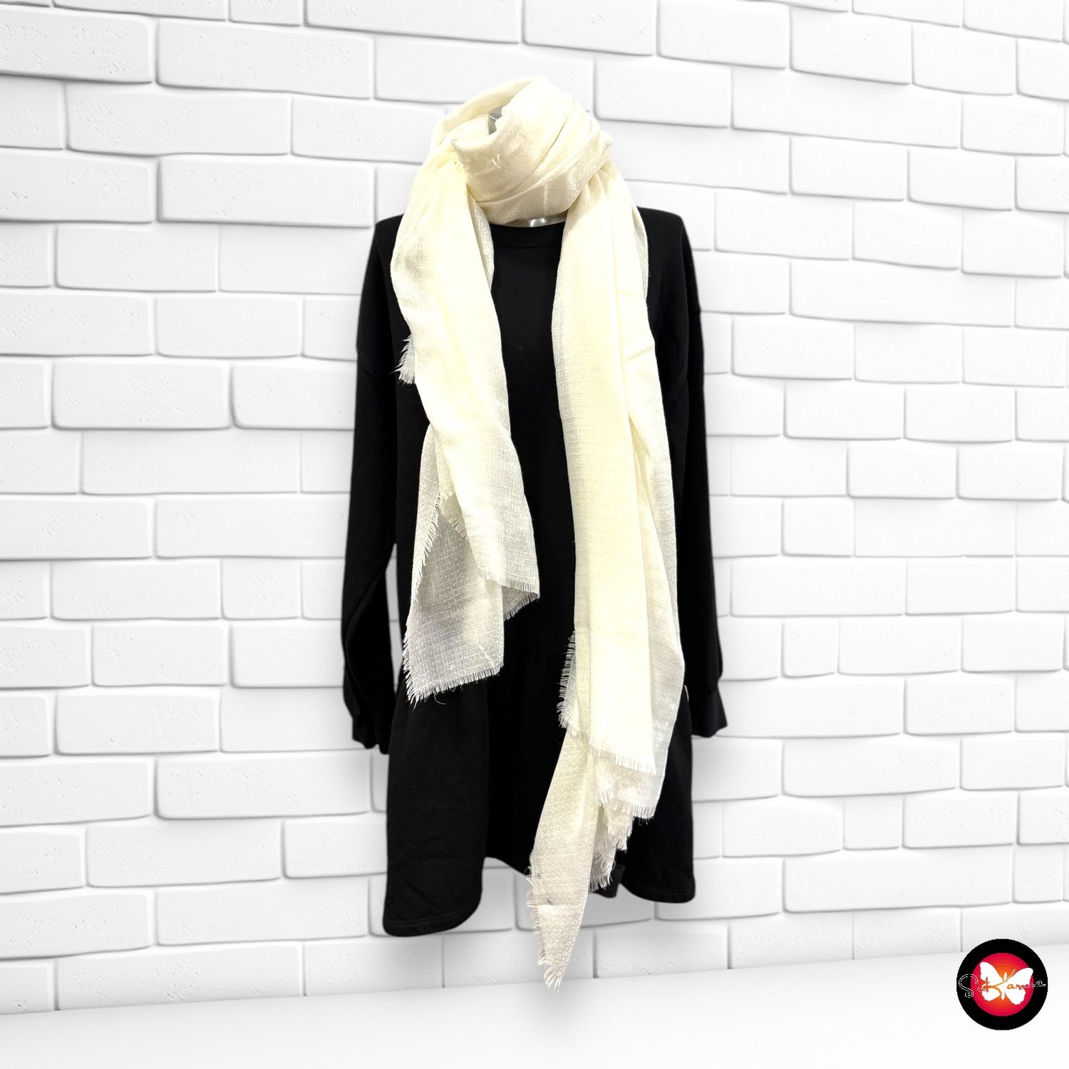 **SALES** MAXI Bufanda finita lisa