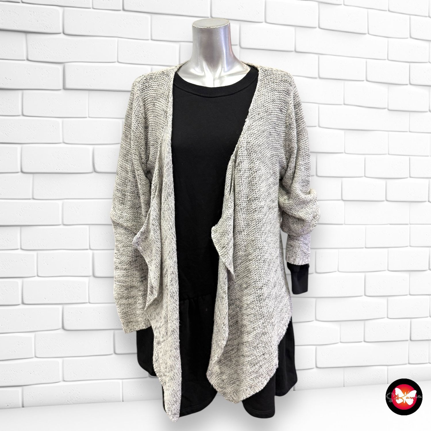 **HOY** Chaqueta de punto con picos STRADIVARIUS Talla M