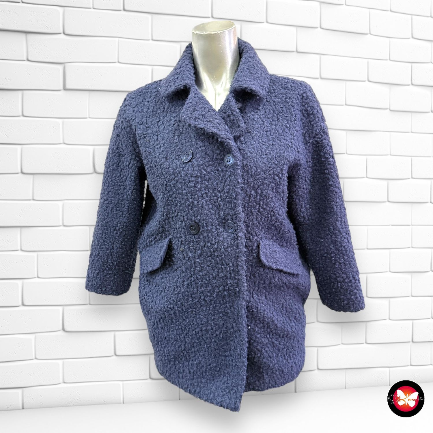 **SALES** Abrigo de pelito BENETTON Talla 7/8 Años