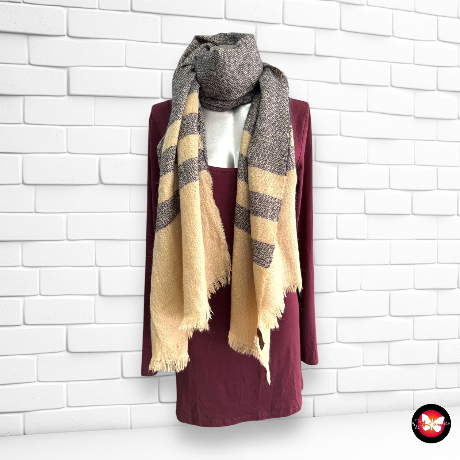 **SALES** Bufanda de rayas