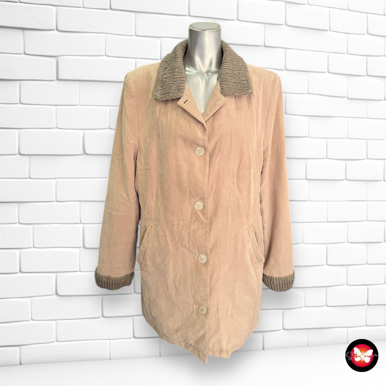 **SALES** Abrigo acolchado de antelina con lana Talla L
