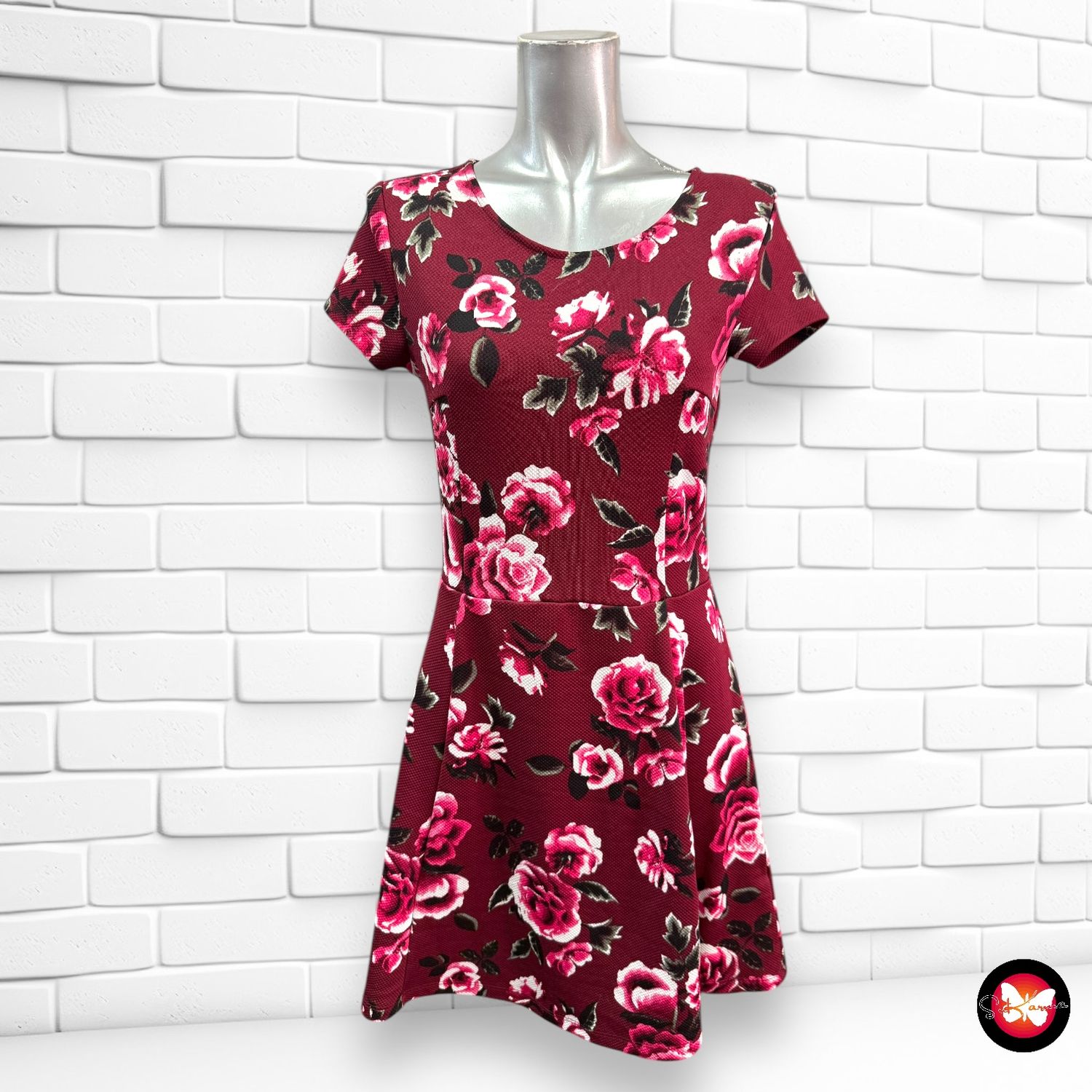 Vestido de flores DIVIDED Talla 36