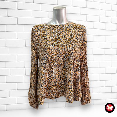 Blusa de florecitas PULL Talla S