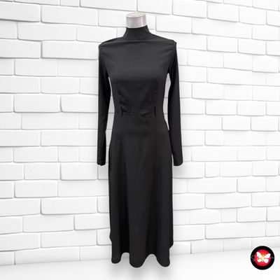 Vestido largo de cuello alto NA-KD Talla XS