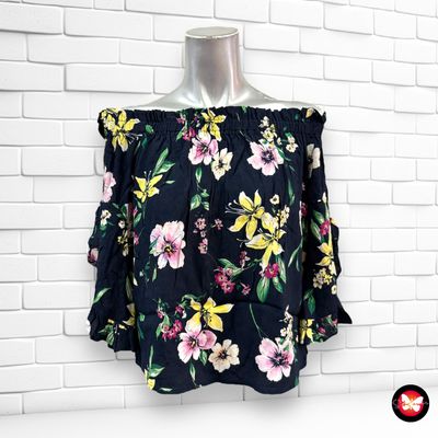 Blusa escote de barco BERSHKA Talla XS