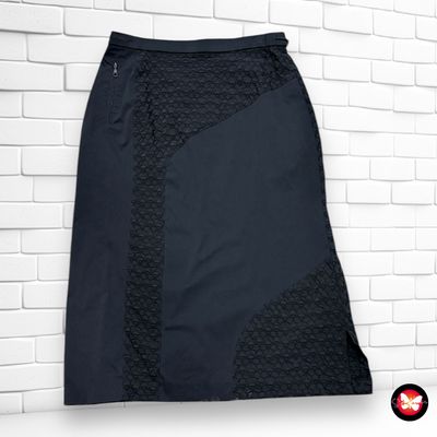 Falda con relieve PM Talla 40