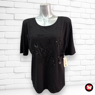 Blusa con pedrería Talla M