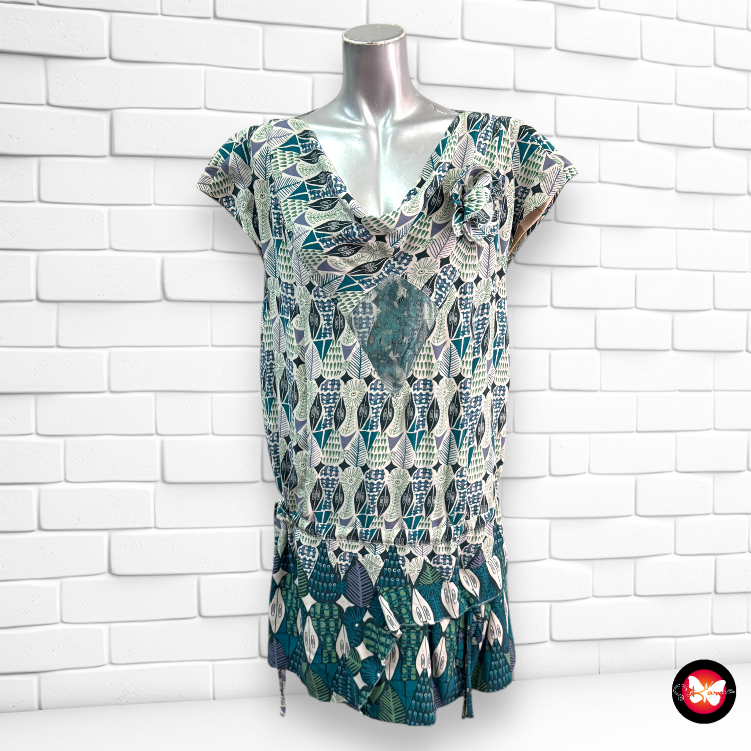 Vestido con estampado y encaje Talla L