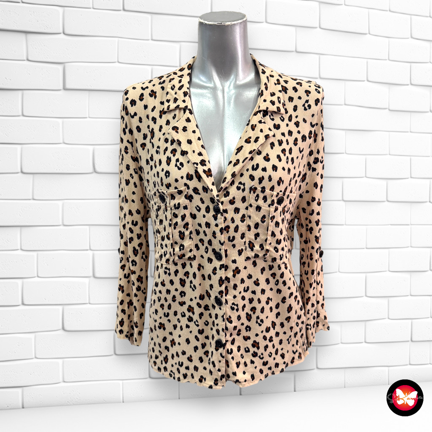 Camisa de media manga animal print BERSHKA Talla S