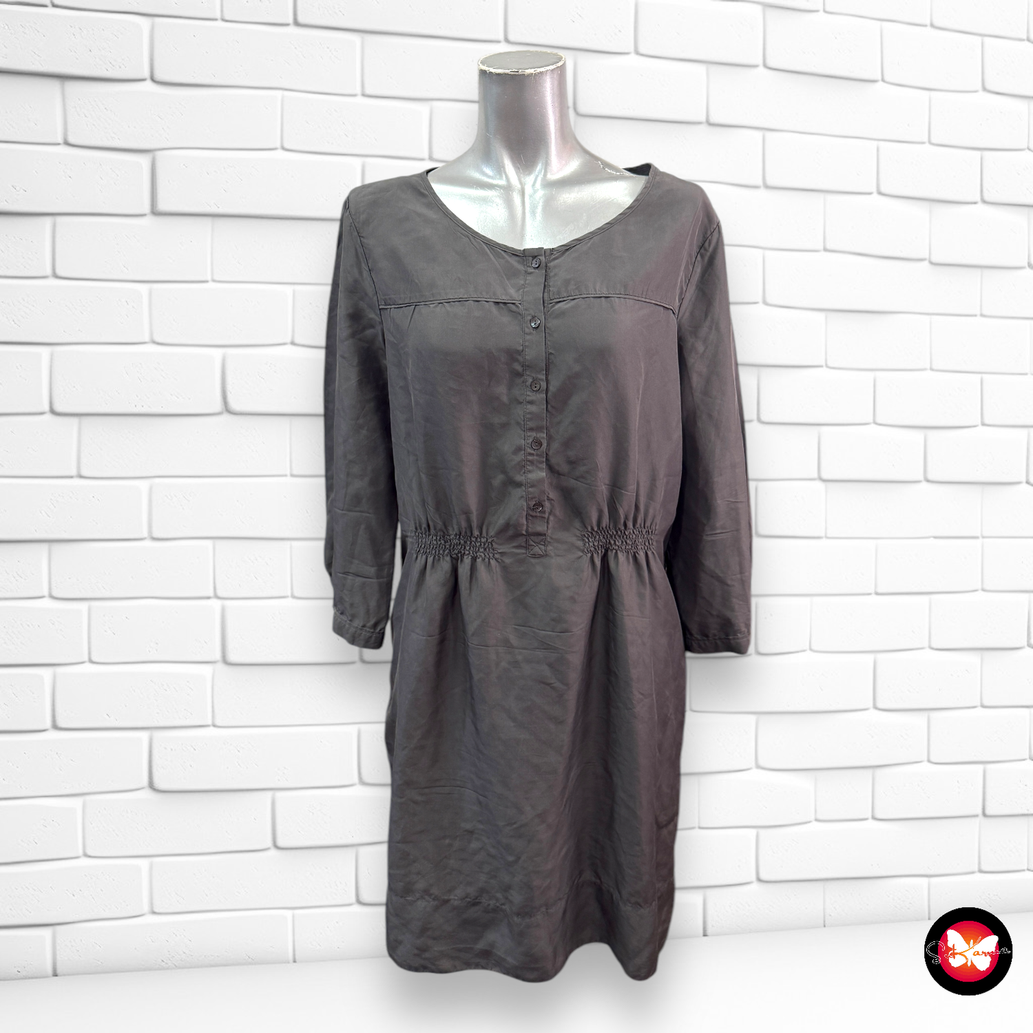 Vestido básico de media manga de seda MASSIMO DUTTI Talla 42