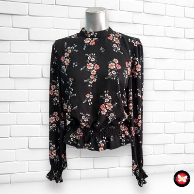 Blusa con florecitas DIVIDED Talla 34
