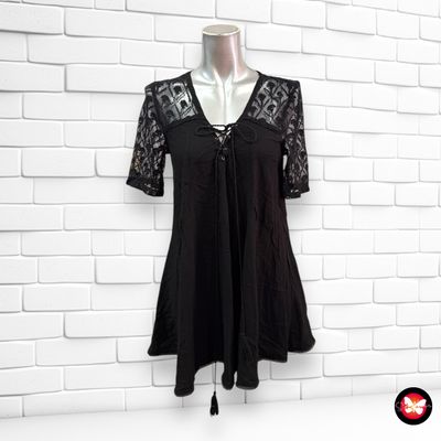 Vestido finito con encaje FOREVER21 Talla M