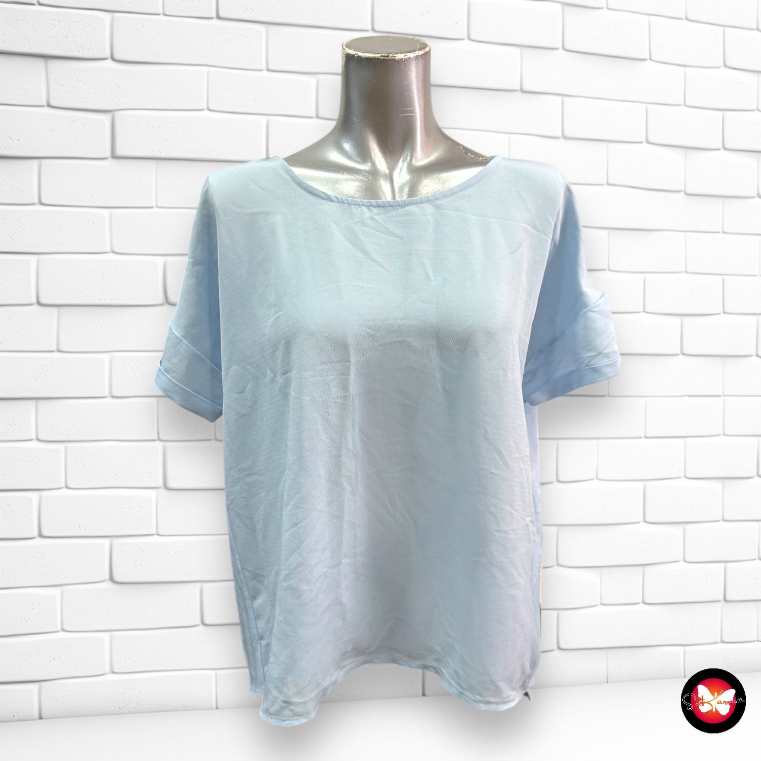 Blusa básica con espalda abierta SHANA Talla M