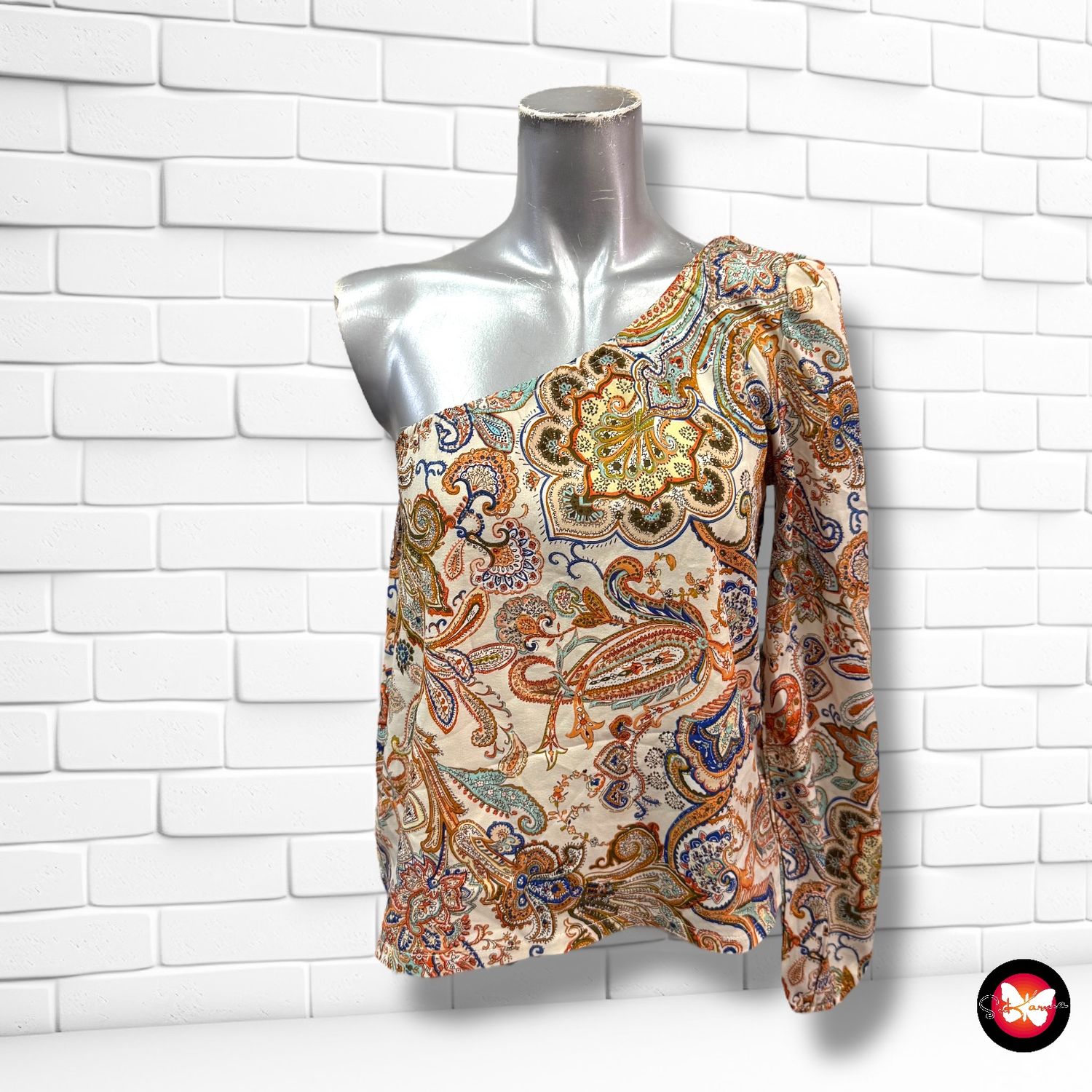 Blusa asimétrica SHEIN Talla S