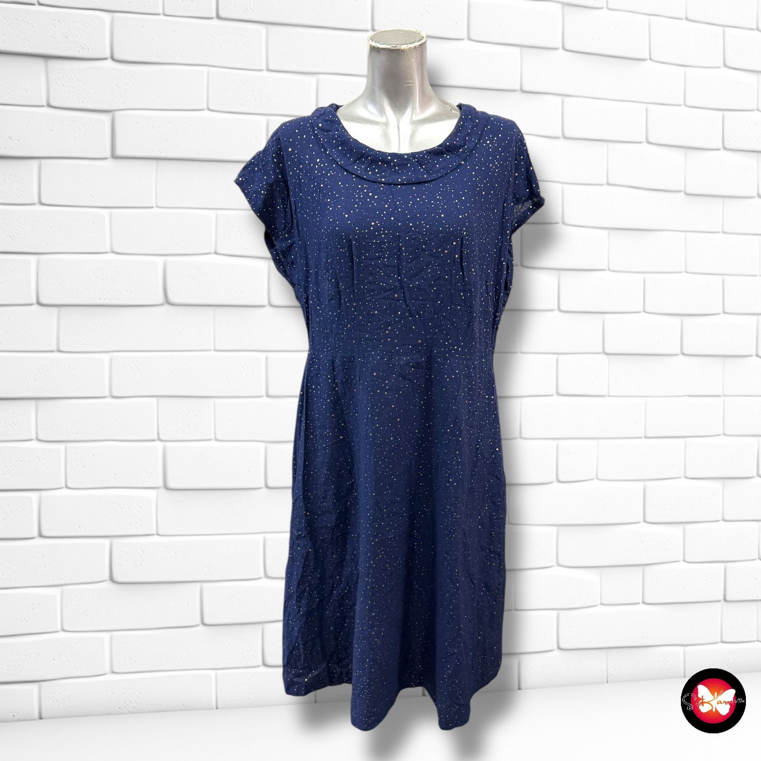 Vestido con cuello babero Talla M