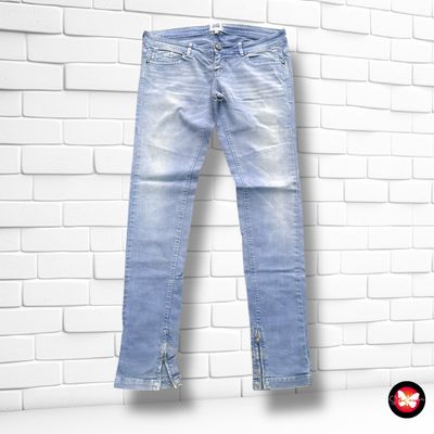 Pantalón vaquero BERSHKA Talla 38
