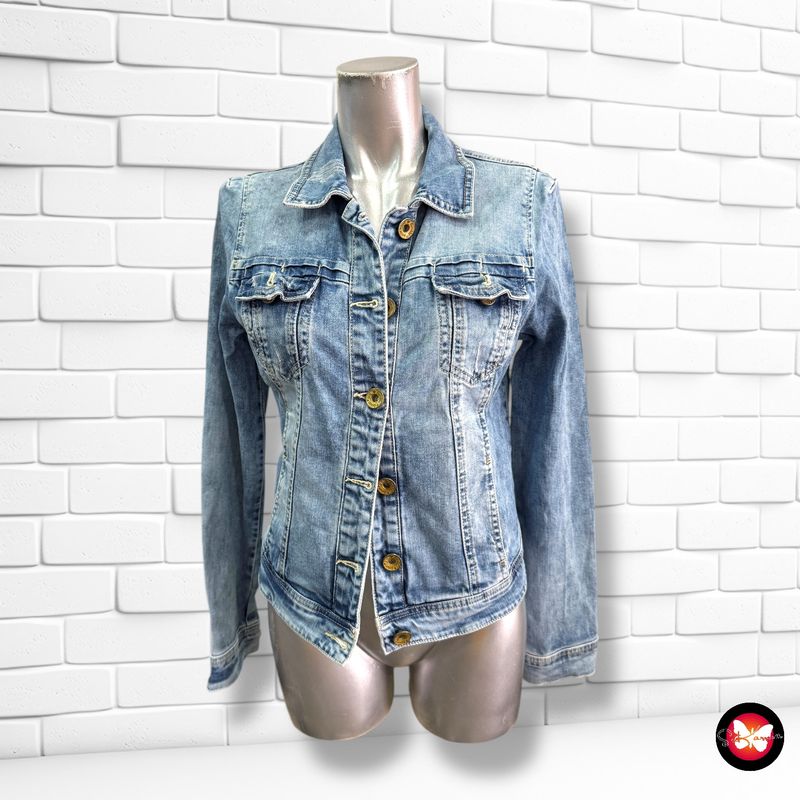 Cazadora vaquera BERSHKA Talla M