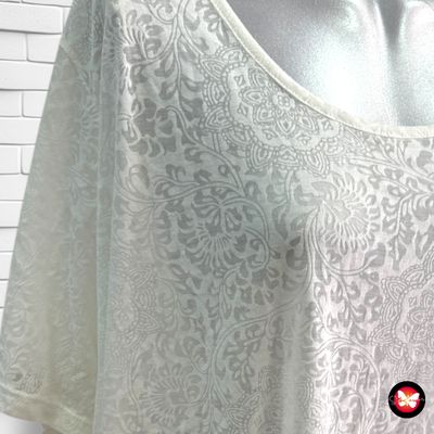 **HOY** Camiseta con estampado traslúcida Talla XL