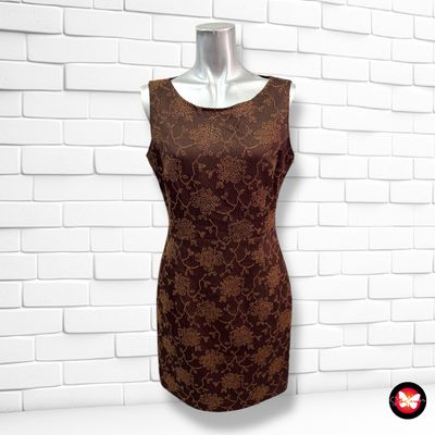 Vestido de noche con bordados PENNY PULL Talla M