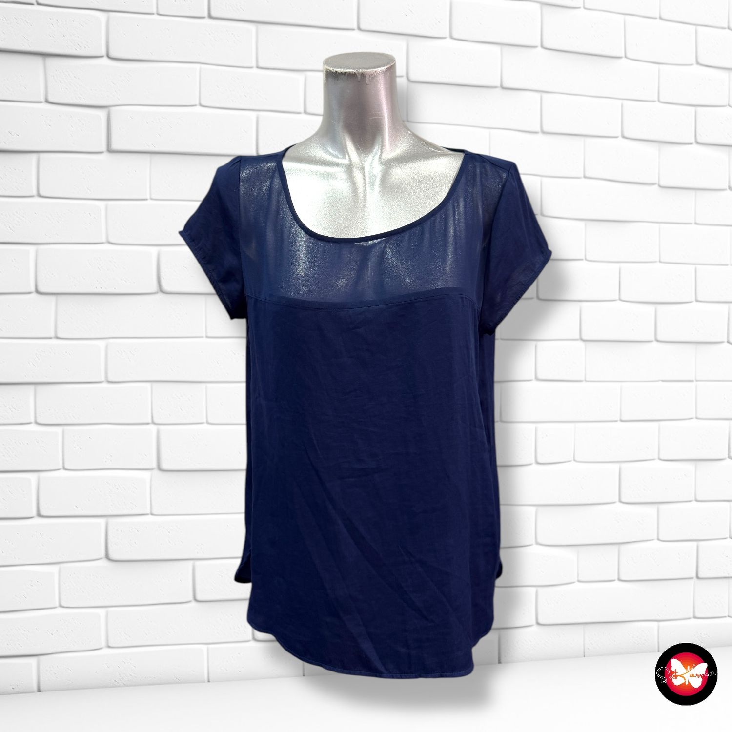 Blusa con transparencias Talla M