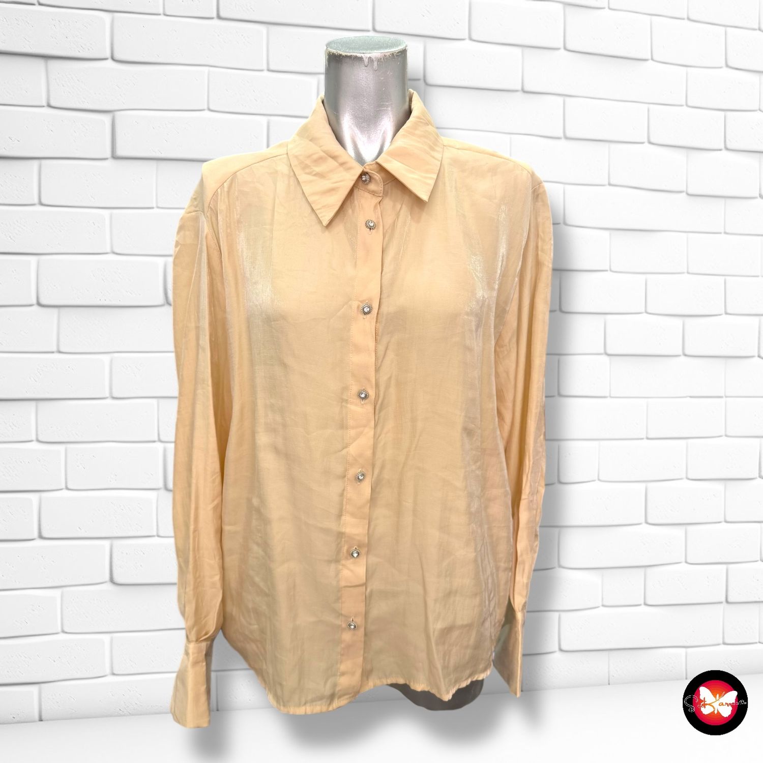 Camisa con botones de pedrería ZARA Talla M