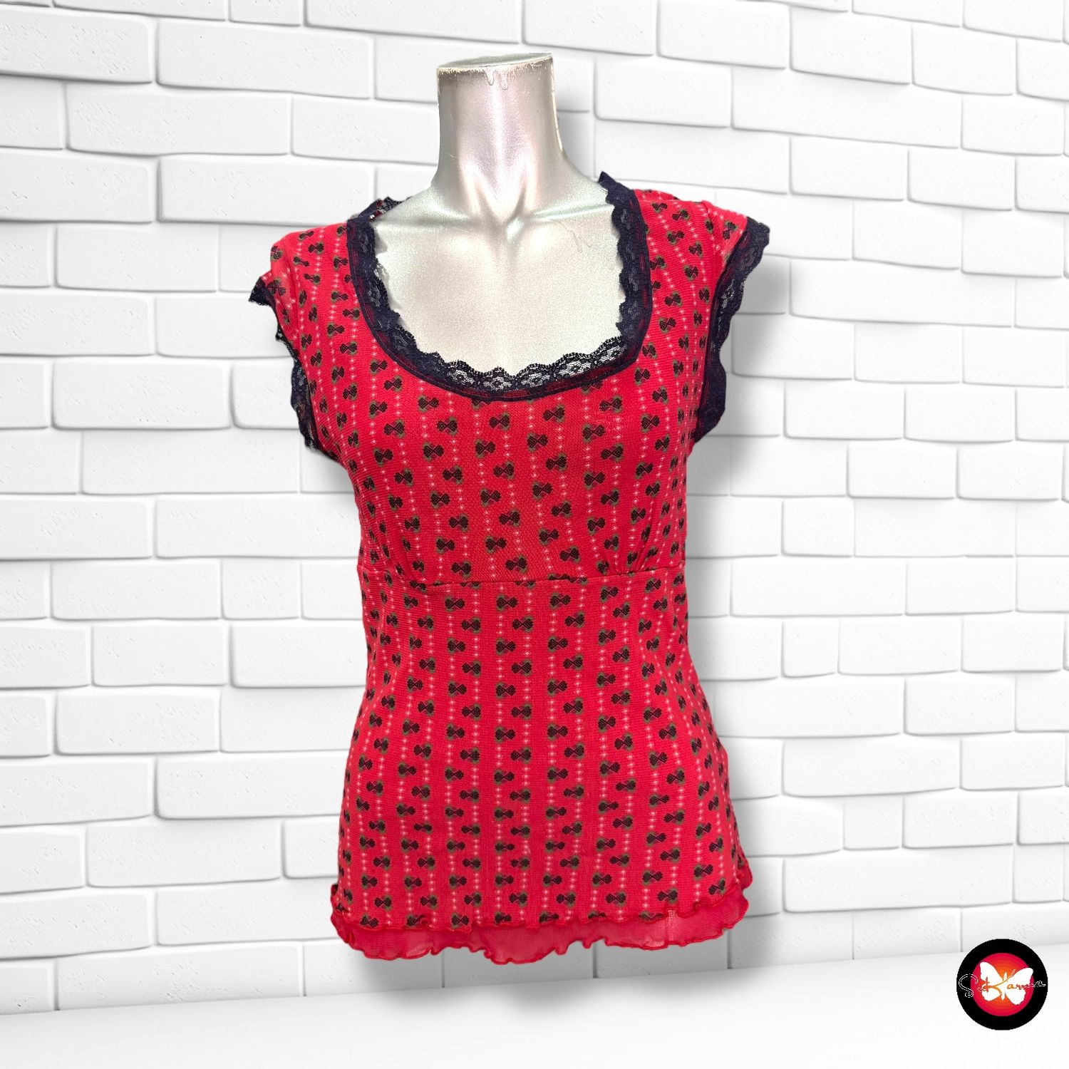 Blusa con estampado Talla M