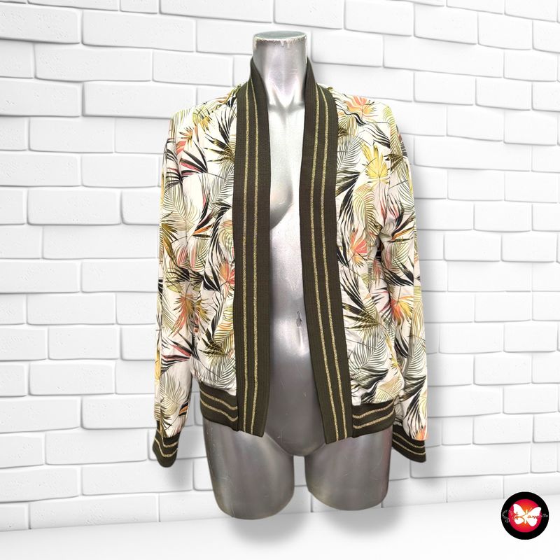 Chaqueta abierta con estampado STRADIVARIUS Talla S