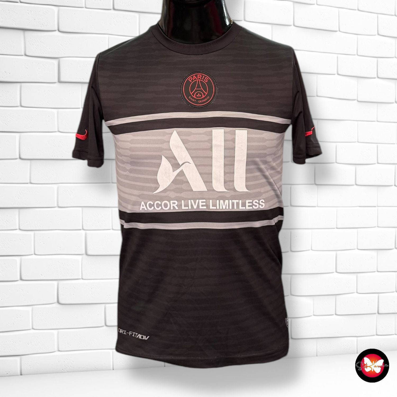Camiseta de fútbol NIKE · PARIS SAINT GERMAIN · MESSI · Talla Infantil 14 años