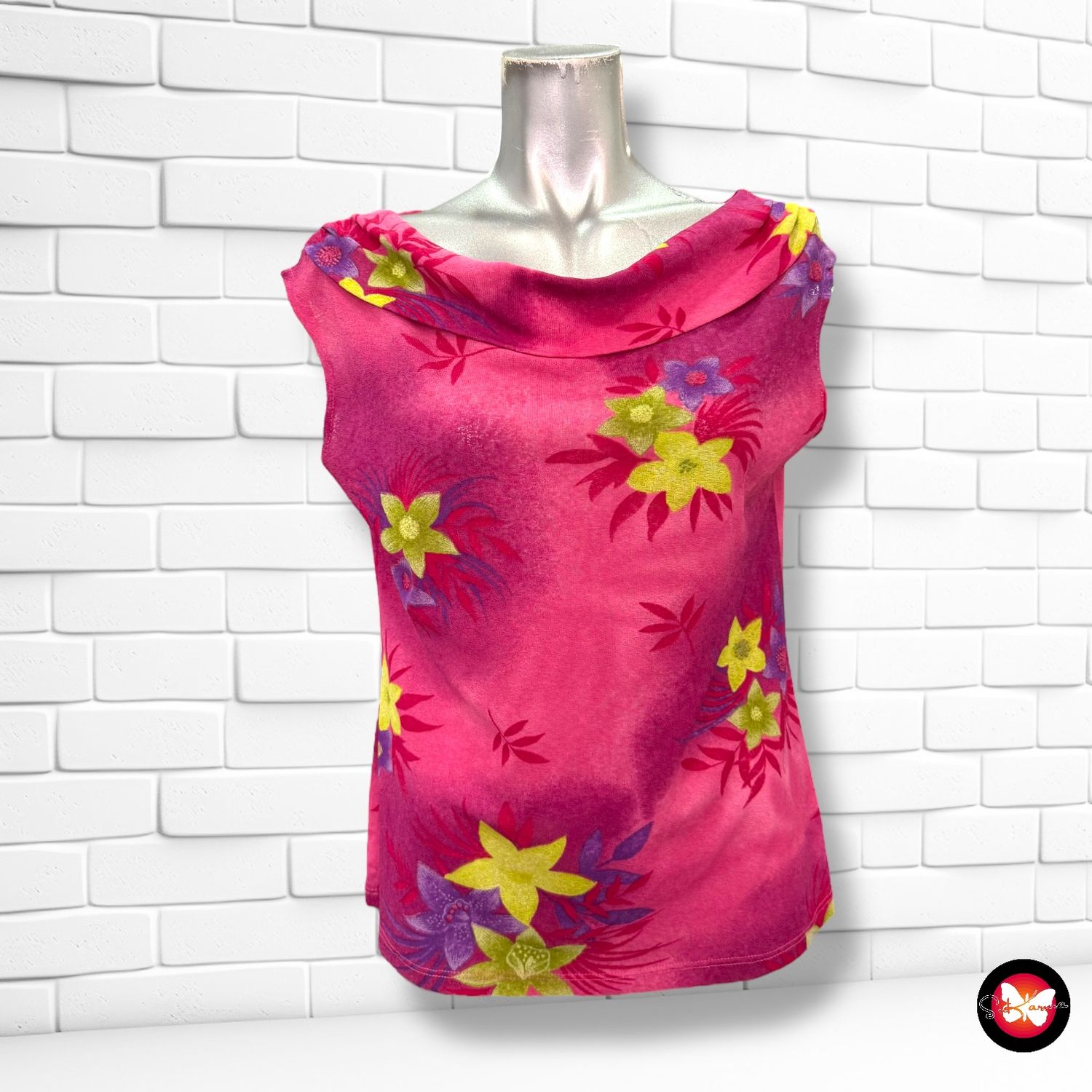 Blusa con estampado R.M Talla XL