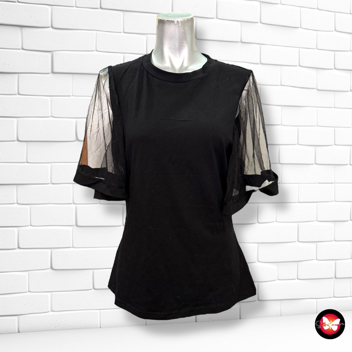 Camiseta de mangas de tul SHEIN Talla XL (pequeña)