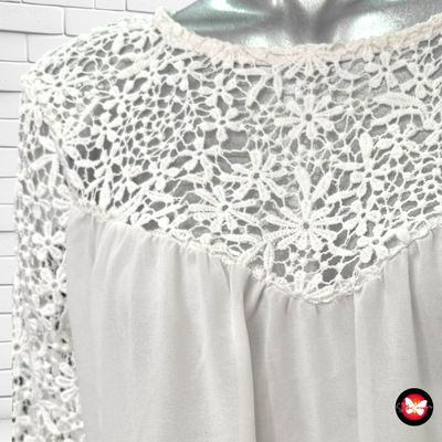 **HOY** Blusa con encaje Talla Única