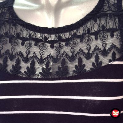 Camiseta de rayas BERSHKA Talla XS