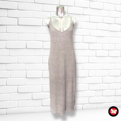 Vestido midi canalé BERSHKA Talla M