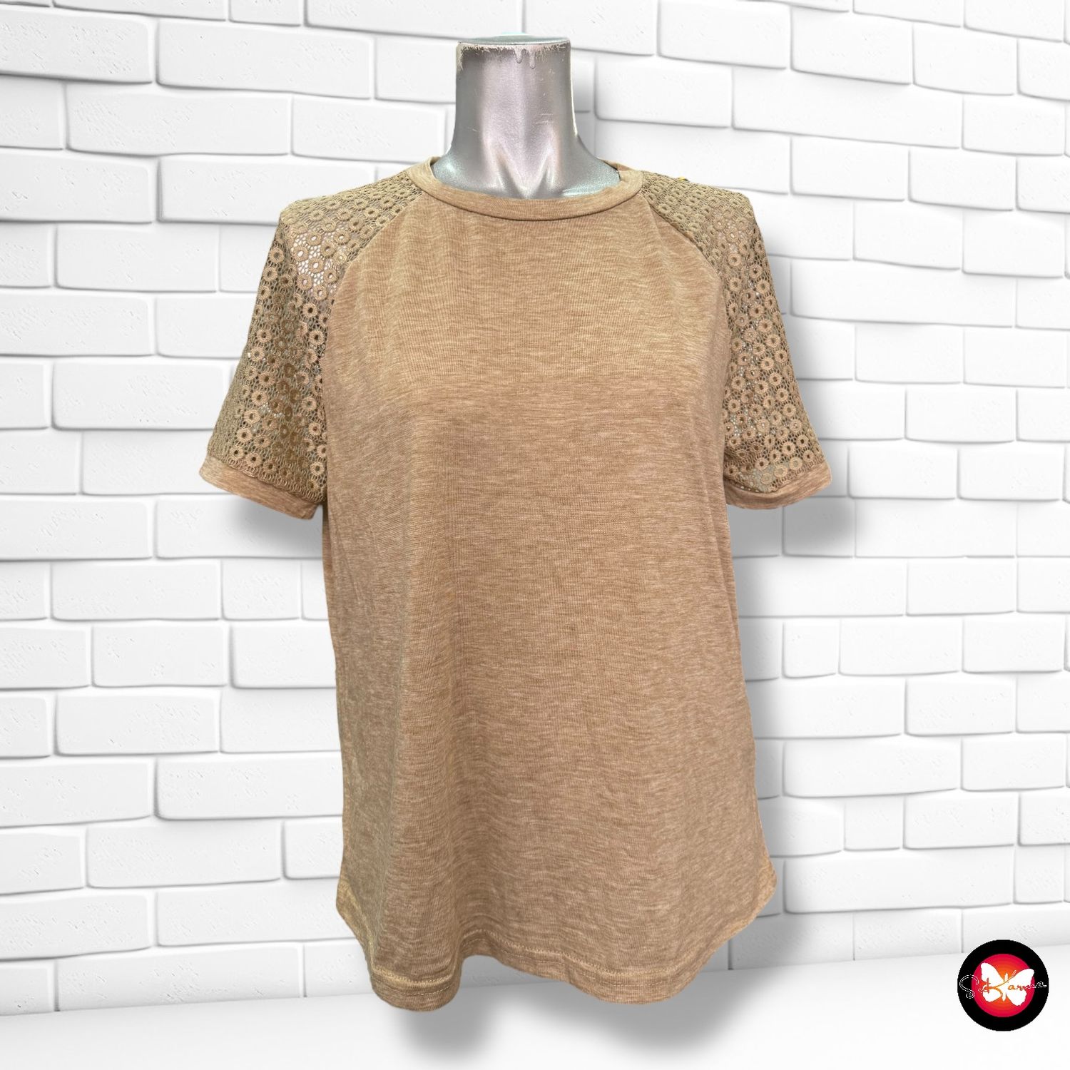 Camiseta con encaje SHEIN Talla S