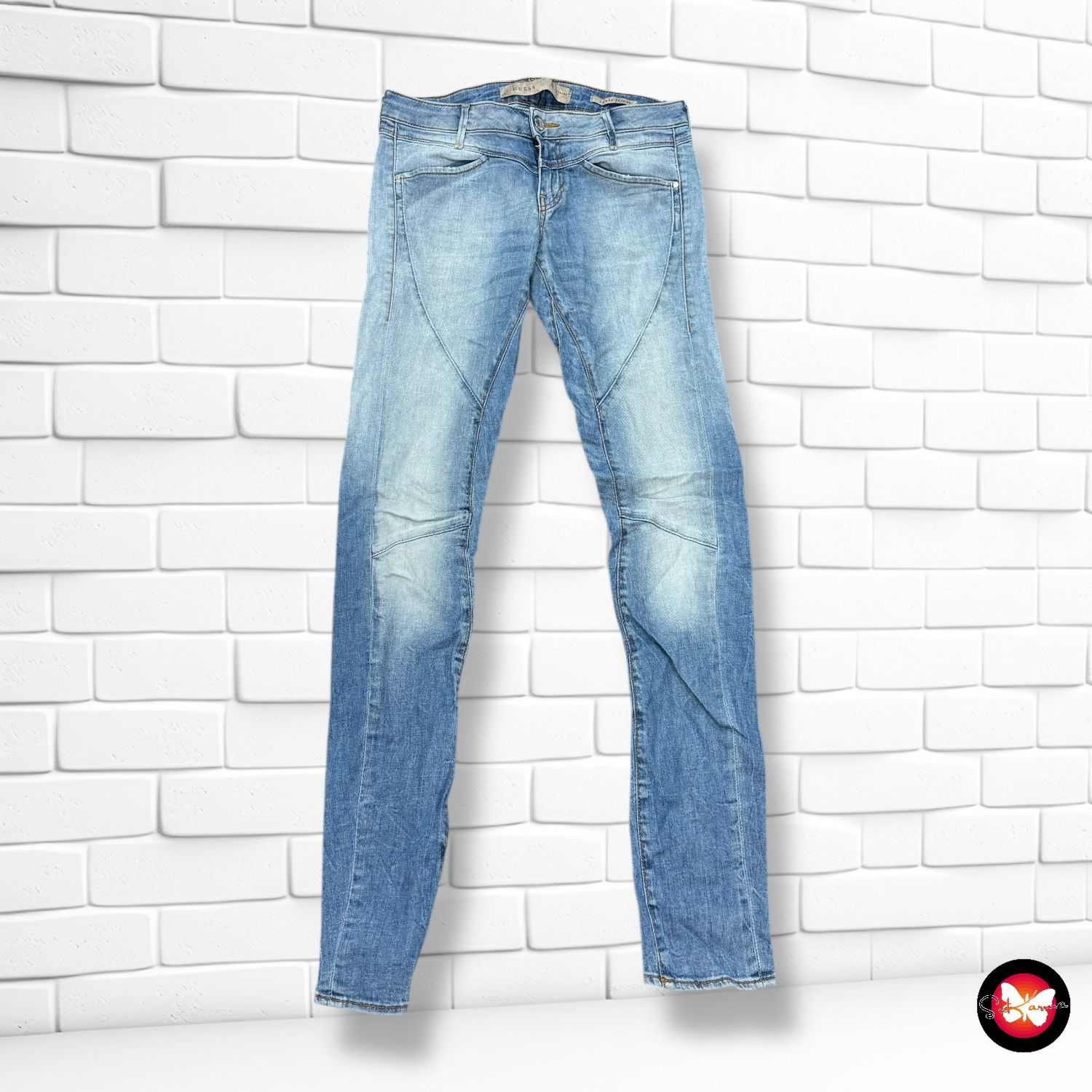 Pantalón vaquero GUESS Talla M (W28)