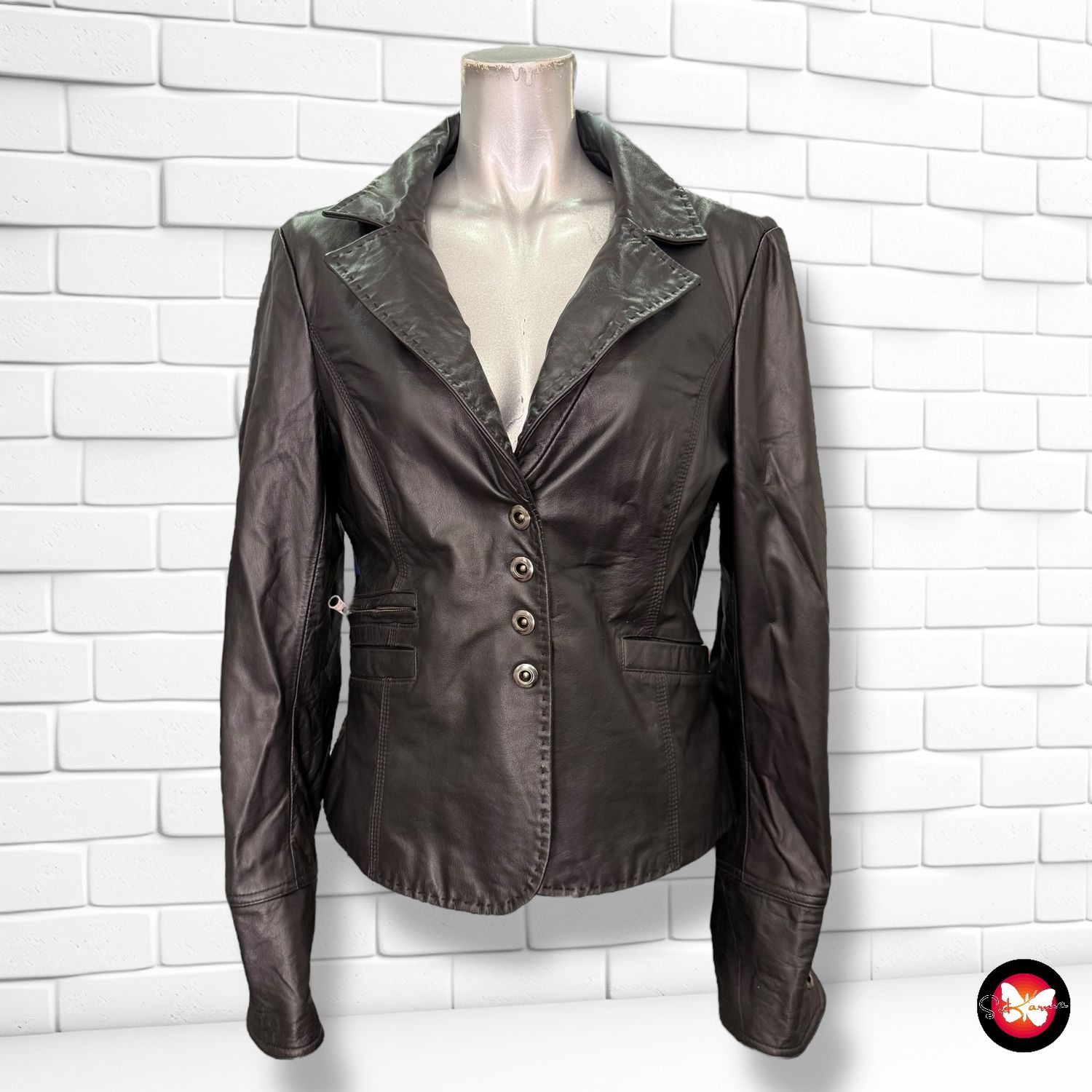**HOY** Chaqueta de piel STRADIVARIUS Talla L
