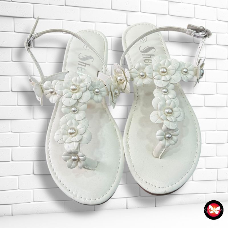 Chanclas con aplique flores T36