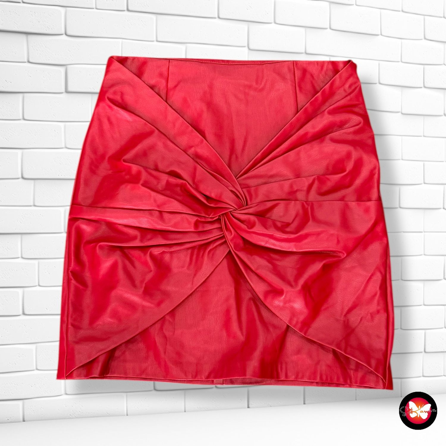 Falda de piel sintética ZARA Talla S