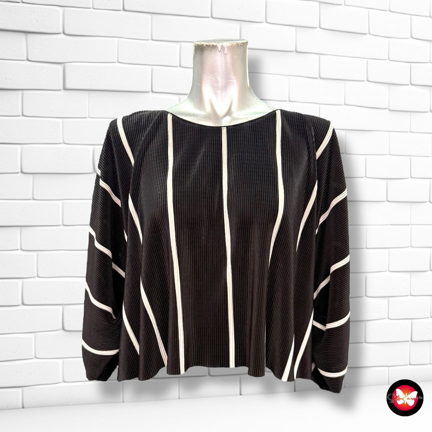 Blusa cropped plisada ZARA Talla S (grande)