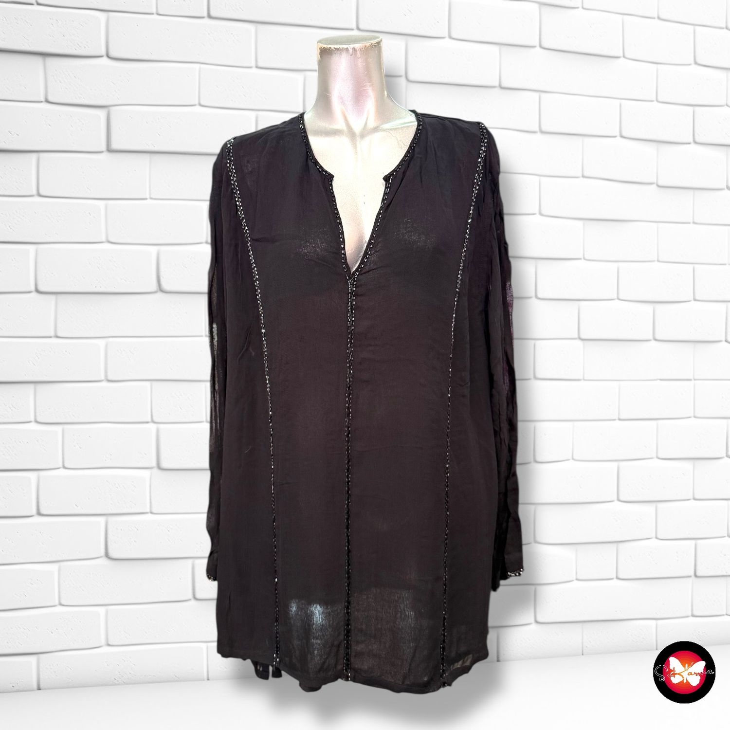 **HOY** Blusa de noche con brillo B.B Talla XL
