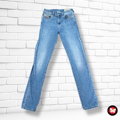**HOY** Pantalón vaquero DIESEL Talla S (W26 L32)