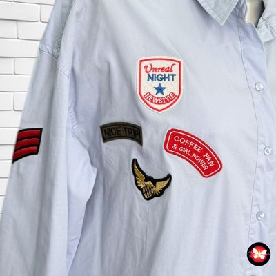 **HOY** Camisa básica con parches PIMKIE Talla M