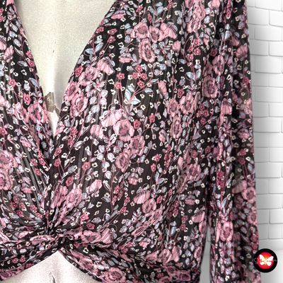 **HOY** Blusa cropped de florecitas ZARA Talla S