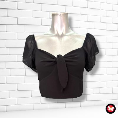 **HOY** Blusa cropped NA-KD Talla 34