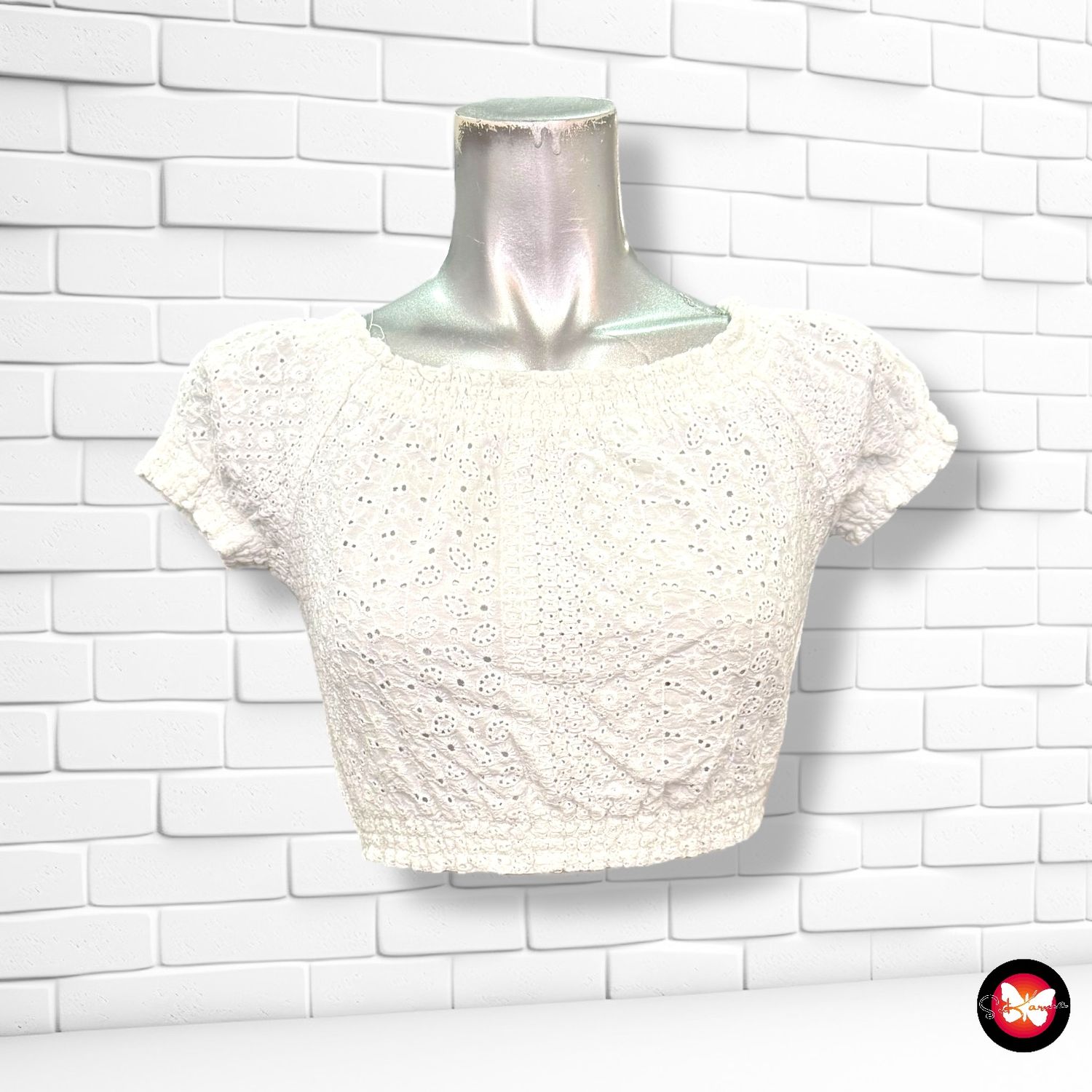 Blusa cropped DIVIDED Talla 32