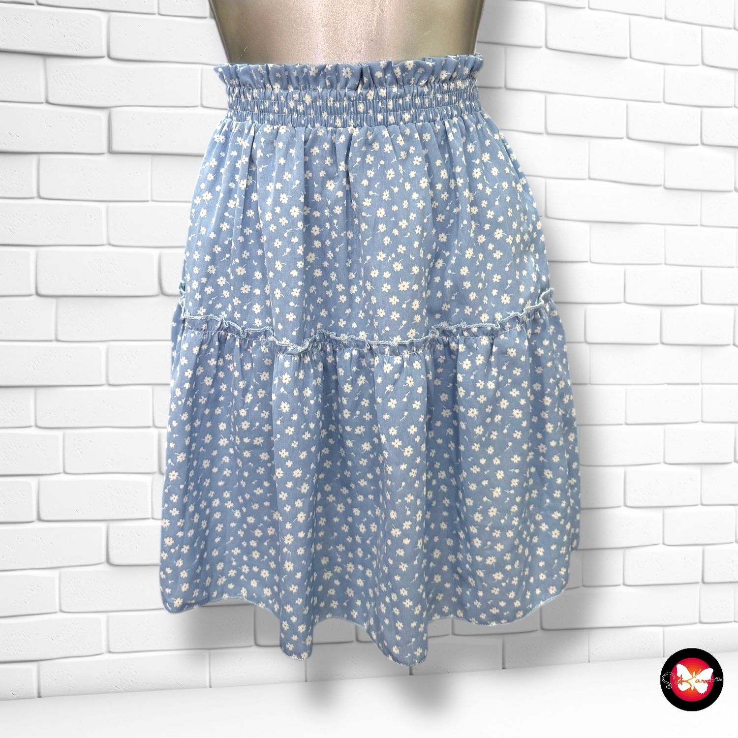 Falda de florecitas SHEIN Talla XS